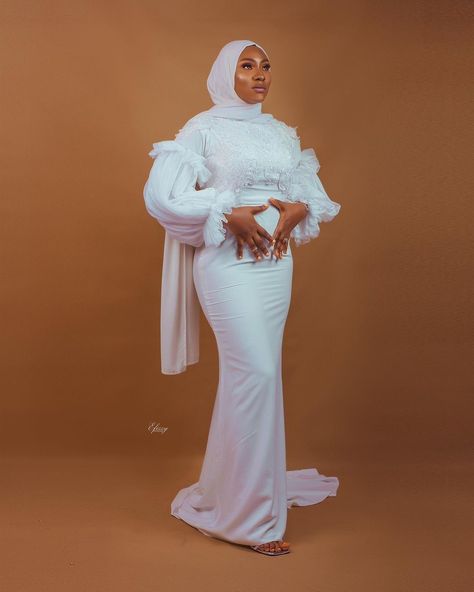 Muslim Wedding Dress Hijab Bride, Hijabi Muslimah, Nikkah Outfit, African Museum, Nikah Wedding, Boubou Styles For Women, Muslim Bridal, Ankara Long Gown Styles, Nikkah Dress