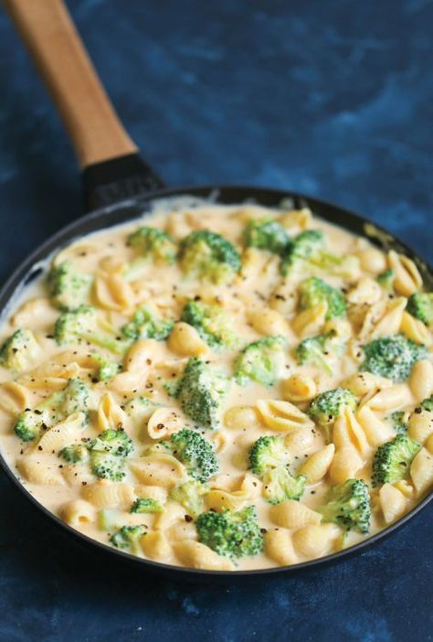 Creamy Broccoli Mac & Cheese - Damn Delicious | Kitchn Broccoli Mac And Cheese Recipe, Broccoli Mac And Cheese, Creamy Broccoli, Nice Food, Broccoli Pasta, Mac Cheese, Mac N Cheese Recipe, Chicken Broccoli, Slow Cooking