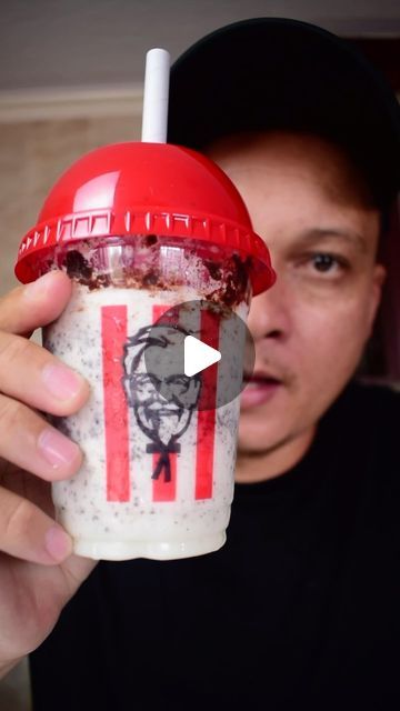 468K views · 32K likes | Kenneth Tebogo Middleton on Instagram: "Oreo Krusher / Milkshake Recipe

#milkshake #oreomilkshake #kfc #oreo" How To Make Oreo Milkshake, How To Make A Milkshake, Oreo Milkshake Recipe, Oreo Milkshake, Milkshake Recipe, Milkshake Recipes, Milkshakes, Sweet Desserts, Oreo