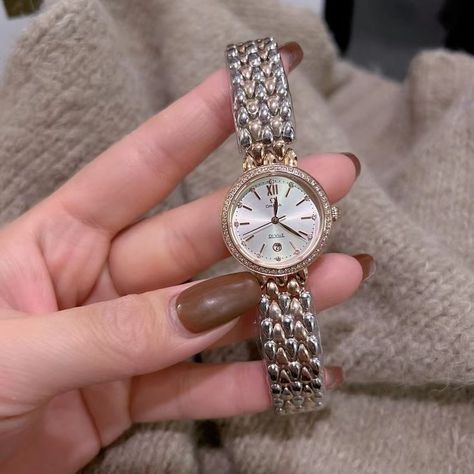 Super Copy Omega De Ville Silver Dial Stainless Steel Strap Diamonds Bezel 28mm Silver Watch Aesthetic, Burberry Watch Women, Trendy Watches Women, Gold Watch Women, Cool Watches For Women, Omega Watch Women, Watch Aesthetic, Watches Women Simple, Chain Watch