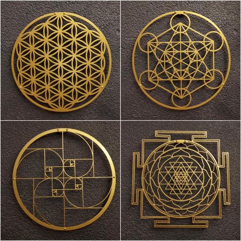 Library Ceiling, Sri Yantra Mandala, Indian Spirituality, Copper Artwork, Sacred Geometry Mandala, Spiritual Wall Decor, Sri Yantra, Magic Symbols, Spiritual Decor