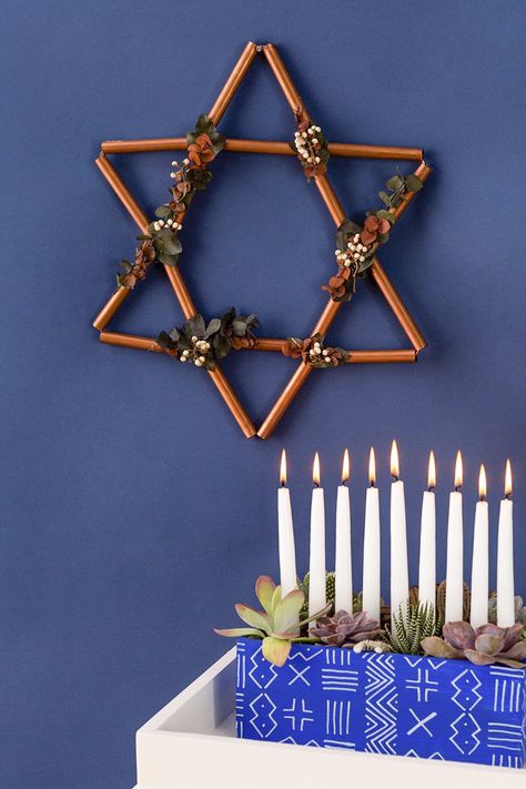 DIY Copper Star of David Hanukkah Wreath Hannukah Decorations, Hanukkah Diy, Diy Hanukkah, Jewish Crafts, Diy Copper, Rustic Christmas Ornaments, Hanukkah Decorations, Copper Diy, Jewish Holidays