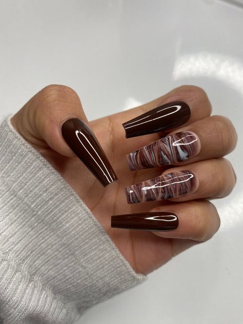 Brown Swirls Press on Nails - Etsy Fall Nails Trendy Brown, Brown Nail Designs Square, Fall Brown Nails Acrylic, Chocolate Brown Nails Acrylic, Brown Nails Acrylic Design, Coffin Fall Nails Designs, Brown Fall Nails Designs, Nail For Fall, Cute Brown Nails