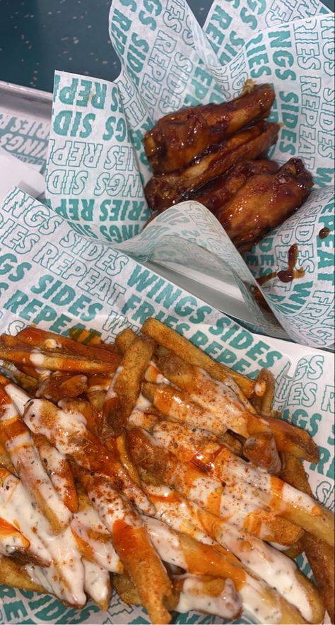 Wingstop Order Ideas, Wingstop Fries, Wing Stop Fries, Wing Stop Aesthetic Food, Fav Food Fries, Wingstop Order, Wingstop Aesthetic, Wingstop Ranch, Wings And Fries Aesthetic