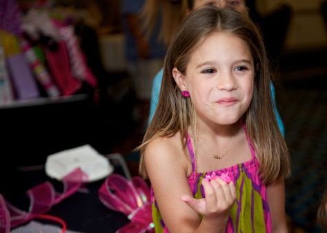 Mackenzie Ziegler at her 8th Birthday Party [2012] Mackenzie Dance Moms Icons, Mackenzie Ziegler Dance Moms, Dance Moms Season 2, Dance Moms Mackenzie, Actress Career, Dance Moms Clips, Dance Moms Memes, Mack Z, Dance Moms Moments