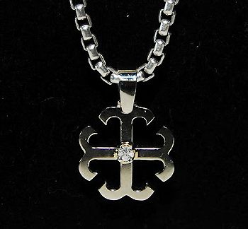 Saint Marys College, Saint Marys, Saint Mary, Hello Gorgeous, Cross Jewelry, Random Things, Cross Pendant, Notre Dame, Gold Chain