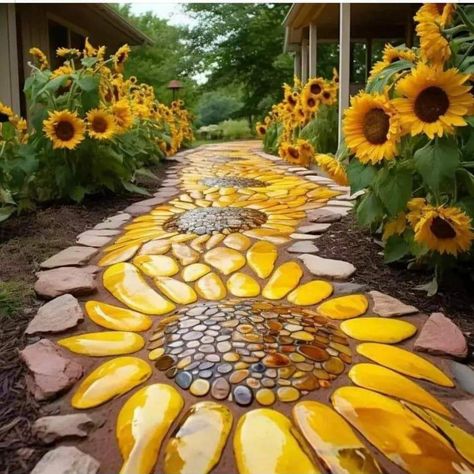 Cool Fire Pits, Vegetable Garden Diy, Office Christmas Decorations, Candy Christmas Decorations, Creative Gardening, Garden Pathway, Beautiful Backyards, Fire Pit Backyard, Garden Art Sculptures