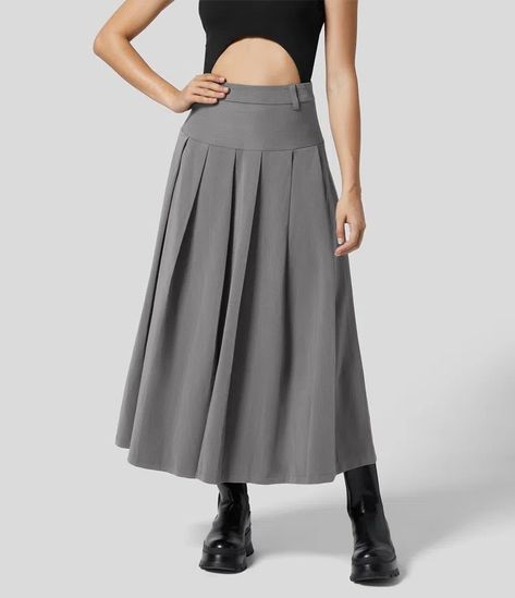 Midi pleated skirt outfit