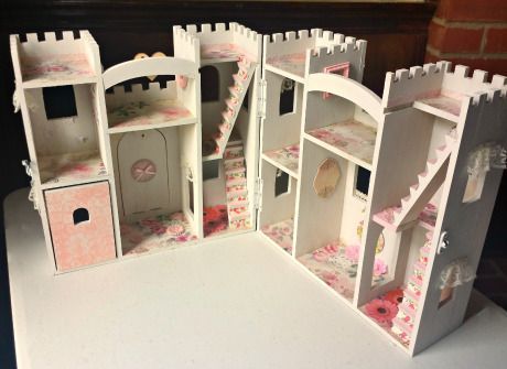 Shabby Castle 13 Barbie Castle, Castle Dollhouse, Castle Crafts, Wooden Castle, Toy Castle, Cardboard Box Crafts, Birdhouse Designs, Doll House Plans, Barbie Doll House