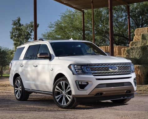 As is true with the 2020 Ford F-150, the 2020 Ford Expedition's King Ranch trim level sits in a sweet spot in the lineup. Ford Expedition King Ranch, New Ford Expedition, 2020 Ford Explorer, Full Size Suv, Best Suv, Ford Mustang Boss, Mustang Mach 1, King Ranch, Ford Excursion