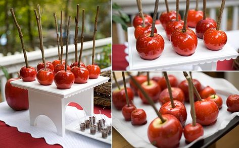 Candy Apple Station Mini Candy Apples, Quince Food, Candy Apple Bars, Diy Wedding Food, Caramel Apple Bars, Buffet Dessert, Wedding Food Stations, Apple Wedding, Apple Bars