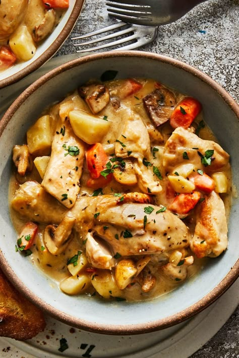 Creamy Chicken Stew Food And Wine, Food And Wine Creamy Chicken Stew, Spicy Comfort Food, Easy Comfort Recipes, Creamy Chicken Stew Recipe, Cozy Chicken Dinner Recipes, Rainy Day Chicken Recipes, Stew Recipes Chicken, Cozy Chicken Recipes