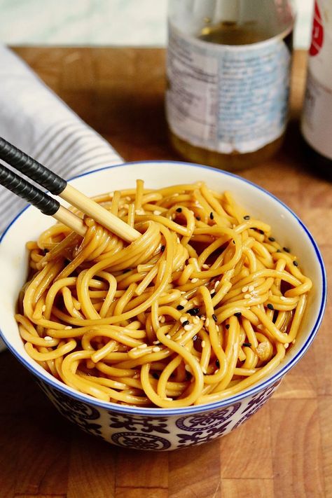 Hibachi Udon Noodles, Japanese Noodles Hibachi Easy Recipes, Japanese Garlic Noodles, Japanese Fried Noodles Recipe, Benihana Noodles Recipe, Hibachi Noodles Recipe Easy, Habatchi Noodle Recipe, Japanese Noodles Recipe, Easy Hibachi Noodles