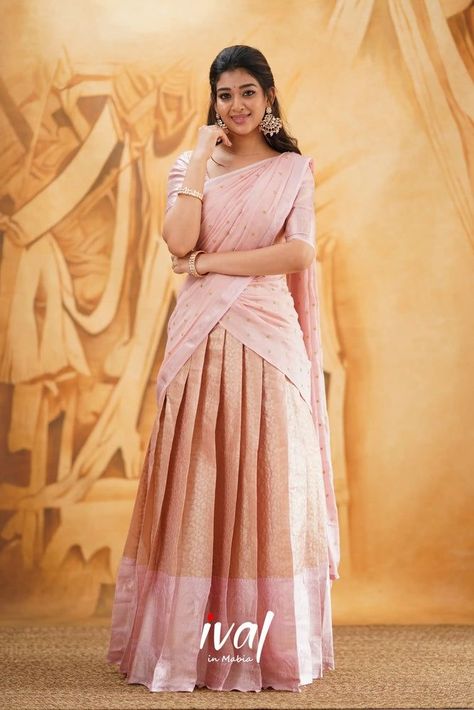 Kerala Style Dhavani Set, Tissue Half Saree, Kerala Half Saree Designs, Dhavani Designs, Lehenga Simple, Pink Half Sarees, Onam Outfits, Half Saree Lehenga, Half Sarees