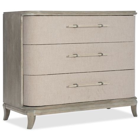 Affinity Bachelors Chest by Hooker Furniture at Baer's Furniture Neutral Color Aesthetic, Bedside Pedestals, Greige Interior, Hooker Furniture Bedroom, Bachelor Chest, Three Drawer Nightstand, Chest Furniture, La House, Dresser Furniture