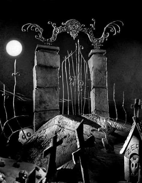 Cemetery Nightmare Before Christmas Wallpaper, Tim Burton Style, Tim Burton Art, Spooky Art, Tim Burton Films, Martin Parr, Tim Burton Movie, Spooky Scary, Blade Runner