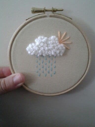 Rain Cloud Embroidery, Embroidery Clouds Ideas, Cloud Embroidery Pattern, Cloud Embroidery Tutorial, Cloud Embroidery Design, Raindrop Embroidery, Spring Embroidery Designs, Spring Embroidery Patterns, Embroidery Clouds