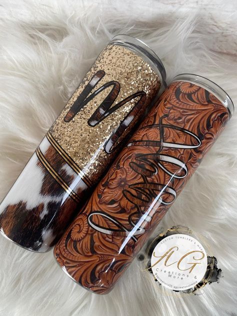 Western Tumbler Cup Ideas, Cowgirl Tumbler Cups, Western Glitter Tumbler, Western Epoxy Tumbler, Western Cup Designs, Country Tumbler Cups, Punchy Tumblers, Western Tumbler Cups, Western Tumbler Ideas