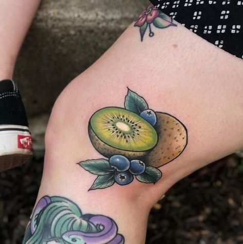 Kiwi Fruit Tattoo, Kiwi Tattoo, Fruit Tattoo, Fruit Picture, Eagle Tattoos, R Tattoo, Dream Tattoos, Old School Tattoo, Japanese Tattoo