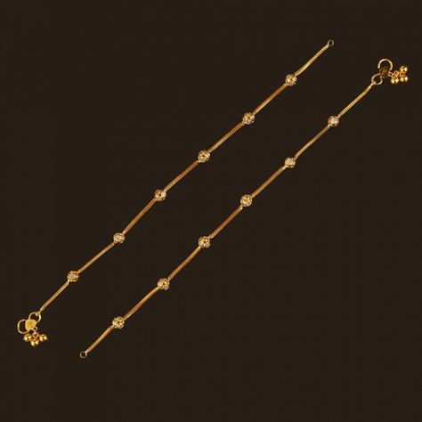 Vbj baby anklet Gold Anklets Indian Simple, Gold Anklets Indian, Baby Anklet, Anklets Gold, Anklet Design, Homemade Bookmarks, Kids Gold Jewelry, Anklets Indian, Rajputi Jewellery