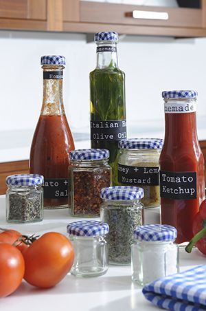 Kilner twist top jars. Make and store ketchup and other sauces. Cranberry Chutney Recipe, Food Prep Storage, Italian Olives, Cranberry Chutney, Catering Supplies, How To Make Jam, Pickle Jars, Apple Cranberry, Tomato Ketchup