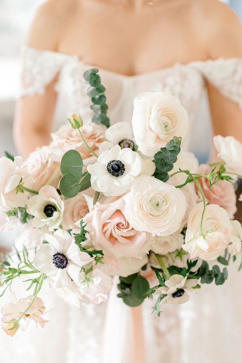 blush and white bridal bouquet Ranaculous Bouquet, Blush White Bridal Bouquet, Wedding Flowers With Anemones, Blush Ranunculus Bouquet, Anemone Ranunculus Bouquet, Peony Bridal Bouquet Blush, Wedding Bouquet Ranunculus, Ranuncula Bouquet, White And Peach Wedding Flowers