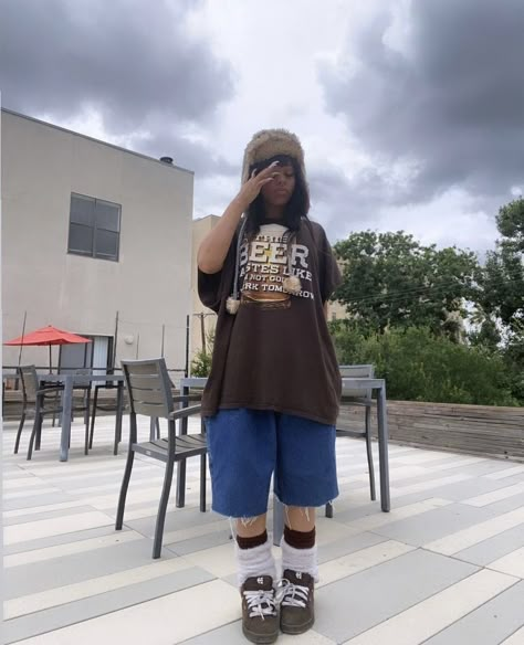 comfy outfit Summer Hip Hop Outfits, Plus Size Baggy Outfits, Mid 90s Outfits, Y2k Baggy Outfits, Baggy Clothes Outfit, Baggy Clothes, Comfy Outfit, Tomboy Outfits, Baggy Y2k