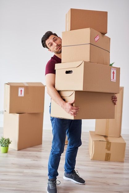 Walking References, November Poster, Moving Out Of Home, Pose Female, People Model, Character Design Drawing, New House Announcement, Carrying Boxes, Magnolia Bakery