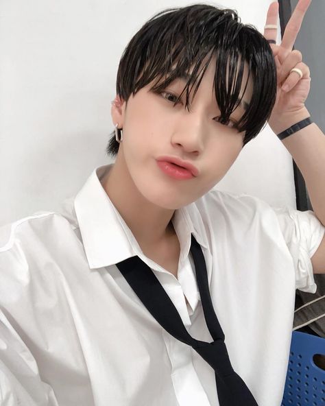 Sans Cute, Park Seong-hwa, Boy Idols, Say My Name, Kim Hongjoong, Fan Fiction, Inception, Kpop Boy, One Team