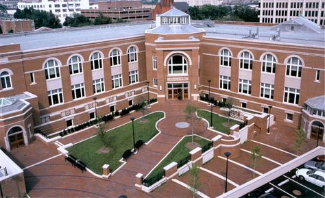 Gonzaga High School College courtyard design, Washington, D.C. College Courtyard Design, High School Courtyard, College Courtyard, High School Exterior, School Courtyard, Courtyard Design, College School, School Aesthetic, School College