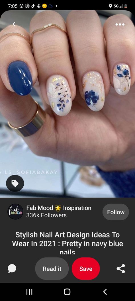 Something Blue Wedding Nails For Bride, Navy And Beige Nails, Navy And Cream Nails, Navy Wedding Nails For Bride, Navy Floral Nails, Blue Bridesmaid Nails, White Nails With Blue Flowers, Blue Floral Nails, Navy Nail Art