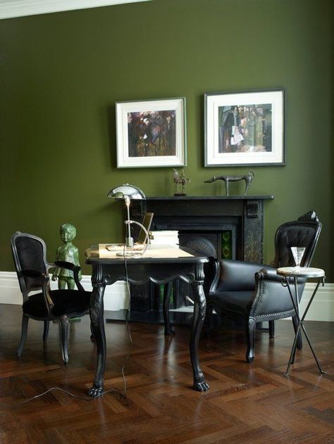 4 Colors and 7 shades that will make a working day a better one Green Office Walls, Olive Green Walls, Green Walls, Living Room Green, Design Del Prodotto, Green Interiors, Green Rooms, Kitchen Colors, Wall Color