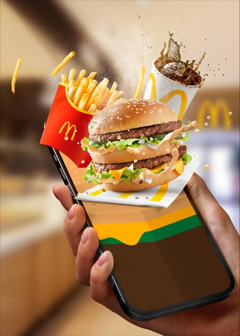 Food Advertising Design Creative, Fast Food Delivery Design, App Poster Design, Mcdonalds Creative Ads, Mcdonalds Poster Design, Macdonald Ads, App Campaign, Mcdonalds Ads, Mcdonalds Advertising