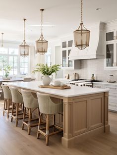 Grey And Natural Wood Kitchen, Traditional House Remodel, Kitchen Cabinets And Island Colors, House With Kitchen At Entrance, Kitchen Living Dining Open Concept, Long Kitchen Island With Seating, Modern Zen Kitchen, Kitchen Neutral Colors, Modern European Home Interior Design