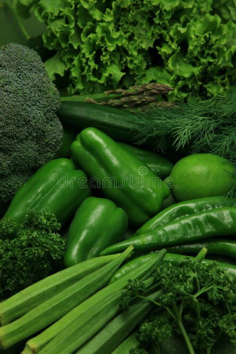 Green Healthy Food, Green Foods, Emerald Colour, Eat Green, Vegetables Photography, Green Photography, Green Veggies, Green Food, Colour Texture