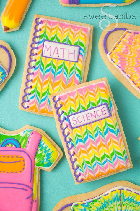 Notebook Cookies, Back To School Cookies Decorated, School Cookies Decorated, Back To School Gift Ideas, Back To School Cookies, Cookie Decorating Icing, School Gift Ideas, School Cookies, Crazy Cookies