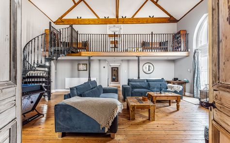 Old Methodist Chapel – Converted chapel near the Norfolk coast. Chapel Conversion Interiors, Converted Chapel, Chapel Conversion, Chapel Ideas, Church Conversions, Norfolk Coast, Comfy Sofa, Bedroom Loft, Al Fresco Dining