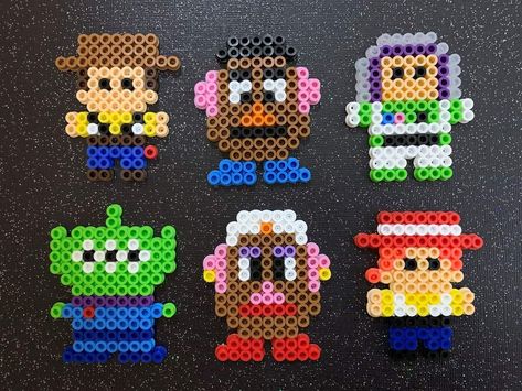 Toy Story Perler Beads, Funny Perler Bead Patterns, Melty Bead Designs, Melt Beads Patterns, Hamma Beads Ideas, Pixel Beads, Melty Bead Patterns, Pearl Beads Pattern, Easy Perler Beads Ideas