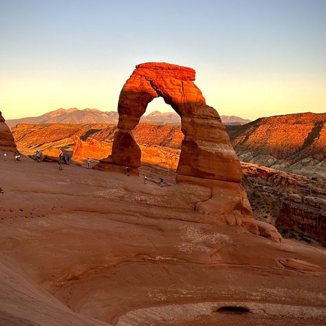 Your Guide To The Delicate Arch in Arches National Park Great Basin National Park, Plymouth Rock, Great Basin, Delicate Arch, Hiking National Parks, Stone Arch, Red Hill, Moab Utah, Denali National Park