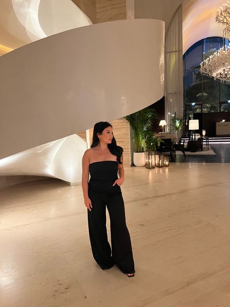 What I wore in Dubai Dubai Outfit Ideas For Women, Dubai Summer Outfits, What To Wear In Dubai, Dubai Outfits Ideas, Dubai Outfit, Dubai Summer, Trip To Dubai, Outfit Ideas For Women, Dubai Travel