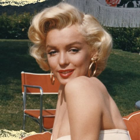 The Marilyn Monroe Bob Is Trending Thanks to the Netflix Movie | Glamour Klasik Hollywood, Hollywood Hair, Old Hollywood Style, Marilyn Monroe Photos, Hollywood Icons, Norma Jean, Michelle Williams, Norma Jeane, Blonde Bombshell