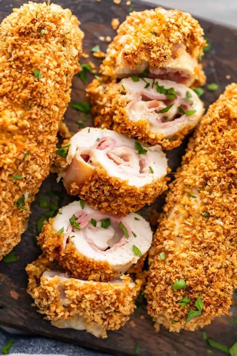 Baked Chicken Cordon Bleu sliced chicken breast Baked Chicken Cordon Bleu, Easy Chicken Cordon Bleu, Chicken Panini Recipes, Cordon Bleu Recipe, Dijon Sauce, Chicken Cordon Bleu Recipe, Cordon Bleu Casserole, Cordon Blue, Chicken Panini