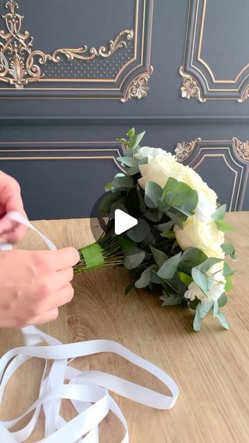 Rose Morning on Instagram: "Tutorial for florist Video: @darlingatelier" How To Make Bridal Bouquets, Homemade Wedding Bouquets, Mini Bouquet Tutorial, How To Make A Bridal Bouquet, Big Flower Arrangements, Faux Flower Arrangements Diy, Diy Bouquet Wedding, Diy Wedding Bouquet Tutorial, Fresh Flower Bouquets Wedding