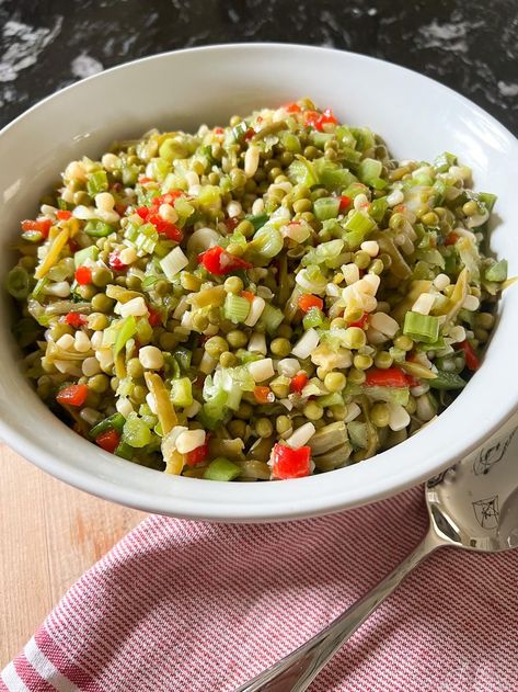 This classic chilled vegetable salad recipe is made with white shoepeg corn, French-style green beans, Le Sueur English peas, and marinated in a sweet and tangy oil and vinegar dressing. It's the perfect side dish for potlucks, picnics, barbecues, and any summer meal! Marinated Pea Salad, Shoepeg Corn Salad Recipe, Shoepeg Corn, English Pea Salad, Oil And Vinegar Dressing, Green Pea Salad, Marinated Salad, Corn Vegetable, Pea Salad Recipes