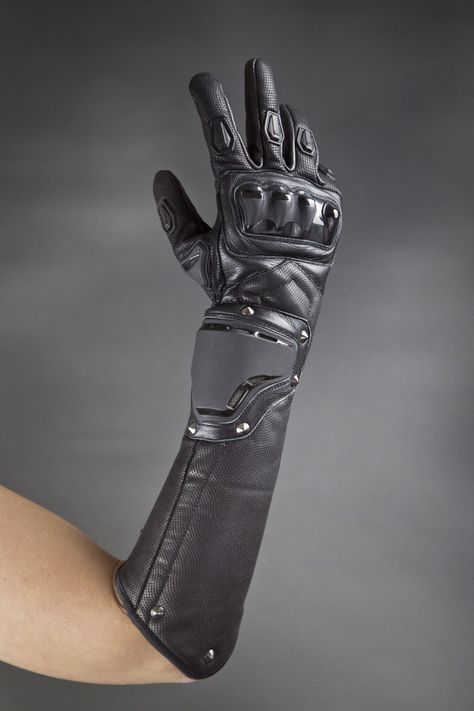 Armored Gloves, Leather Armor, Tactical Clothing, Deathstroke, Pride Outfit, Body Armor, Next Clothes, Armor Concept, Black Fleece