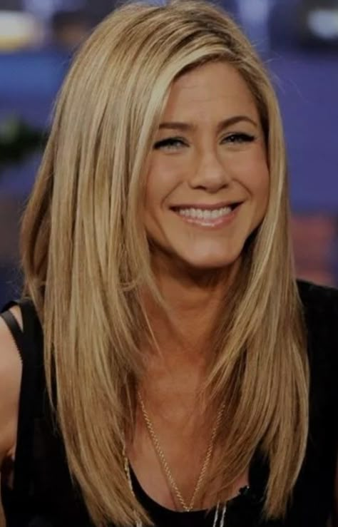 Jeniffer Aniston Hair Layers, Jennifer Aniston Long Hair, Jeniffer Aniston, Hair Pics, Carrie Underwood Photos, Hairstyles Inspiration, Jennifer Aniston Hair, Jennifer Aniston Style, Jennifer Aniston Hot