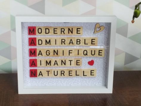 Cadre coloris blanc décoré de mots réalisés avec des lettres façon scrabble sur fonds noir et blanc.dimensions : 19cm x 23cmce cadre est personnalisable avec les mots et/ou la couleur de fonds que vous souhaitez sur commande. St Valentin, Pixel Art, Cricut, Christmas, Fabric, Gifts