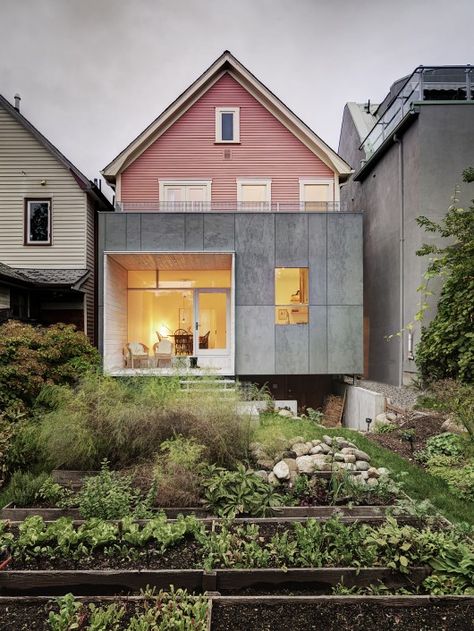 Leckie Studio, House Vancouver, Live Space, Urban House, Pretty Homes, Industrial Aesthetic, Studios Architecture, House Construction, Street House