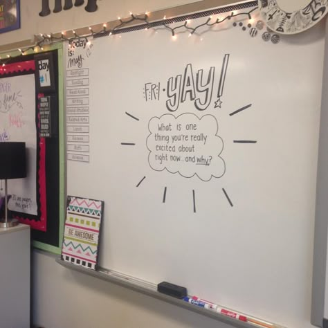 See this Instagram photo by @missrachelbowen • 73 likes Whiteboard Prompts, Whiteboard Questions, Whiteboard Ideas, Whiteboard Messages, 5th Grade Teacher, Journal Topics, Morning Journal, Responsive Classroom, Bell Work