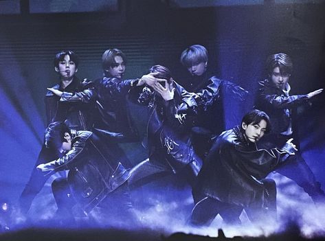 Enhypen Stage Photo, Enhypen On Stage, Enhypen Stage, Dance Stage, Concert Stage, Bring The Heat, Kpop Wallpaper, On Stage, Concert